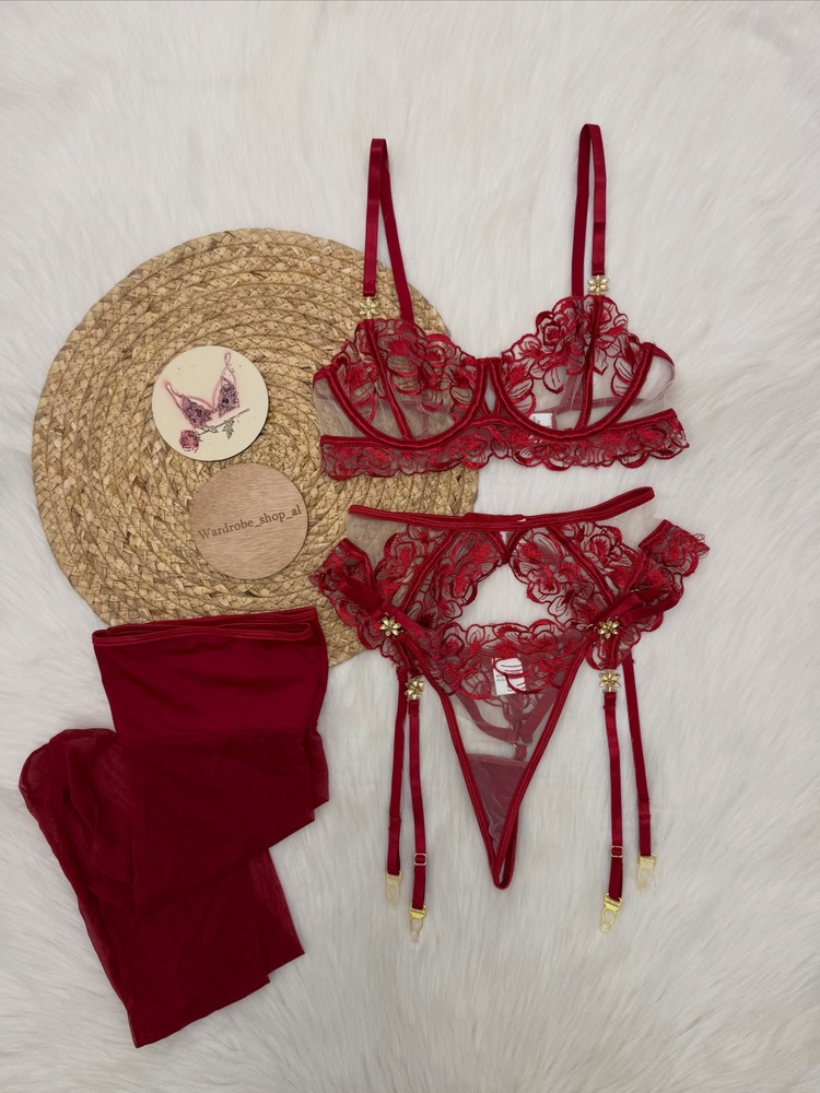 Women's Burgundy Lace Lingerie - đánh giá và giá Lingerie